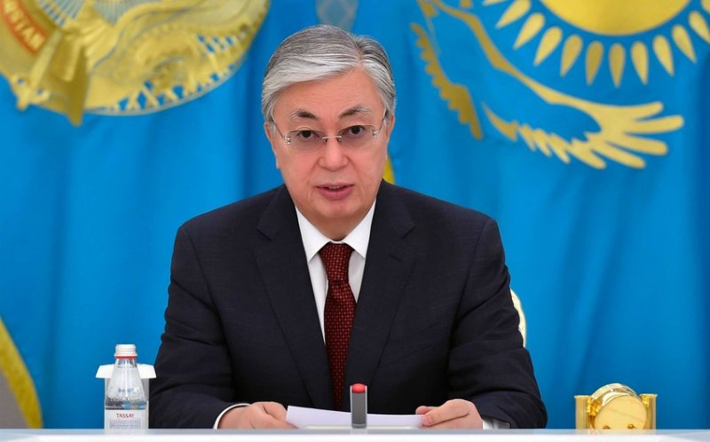 Kazakh president hails Azerbaijan-Armenia peace deal as ‘historically significant achievement’