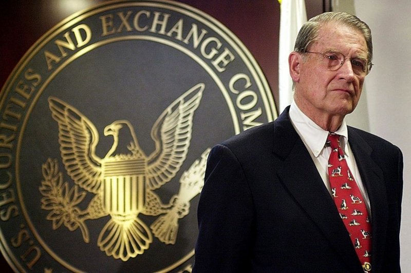 Former FBI and CIA director William H. Webster dies at 101