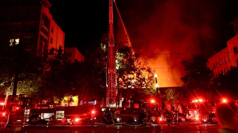 Massive fire engulfs London Belle Supper Club in Downtown Salt Lake City