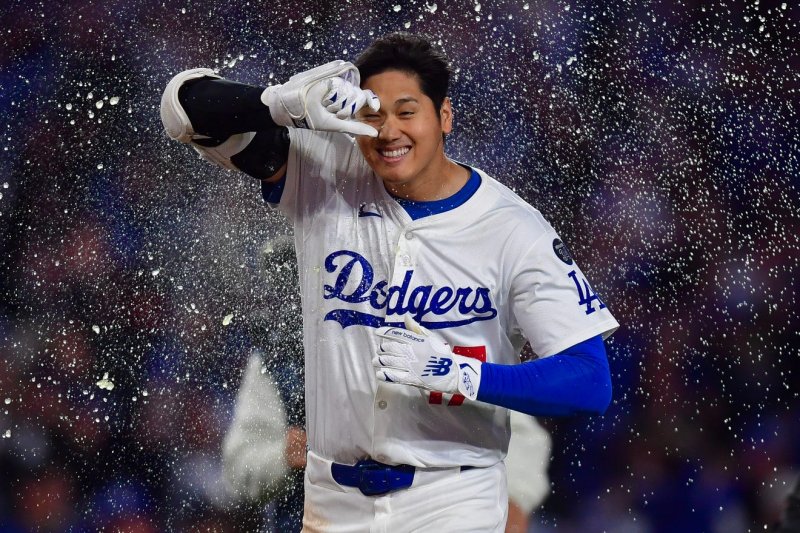 Dodgers’ Shohei Ohtani and agent sued over $240M Hawaii real estate deal