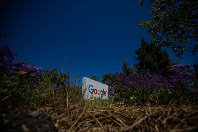 Australian court rules partly against Apple, Google in Epic Games case