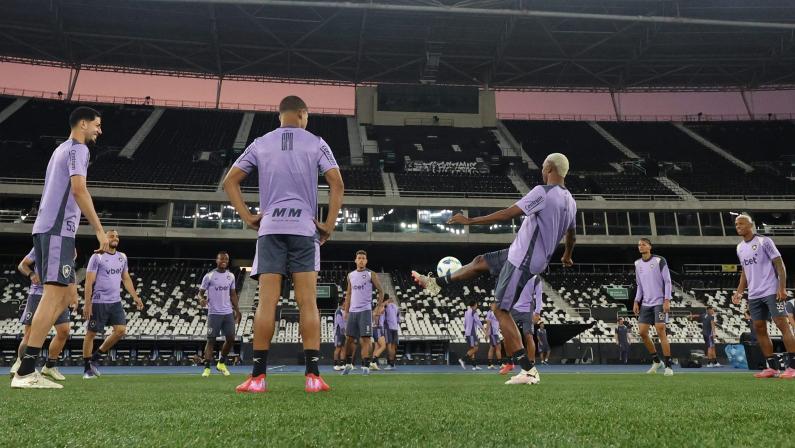 Botafogo welcome back Alexander Barboza and Marlon Freitas for Libertadores clash with LDU