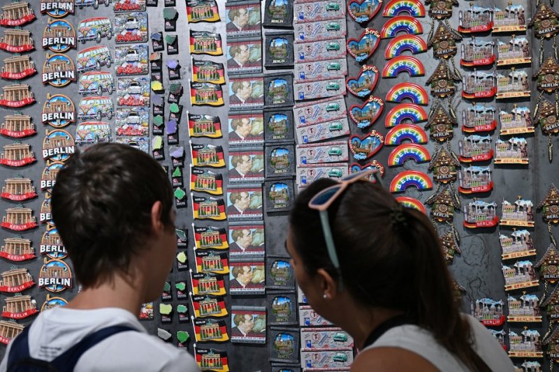 Berlin seeks tourists as Southern Europe battles overtourism