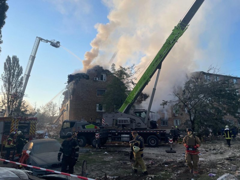 At least 8 dead as Russia strikes Kyiv, other Ukrainian cities -  VIDEO 