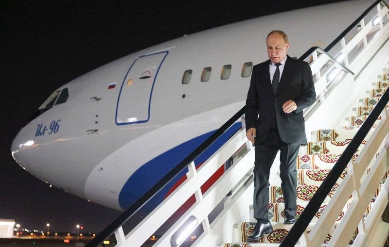Putin makes stop in Russia’s Far East ahead of Alaska summit