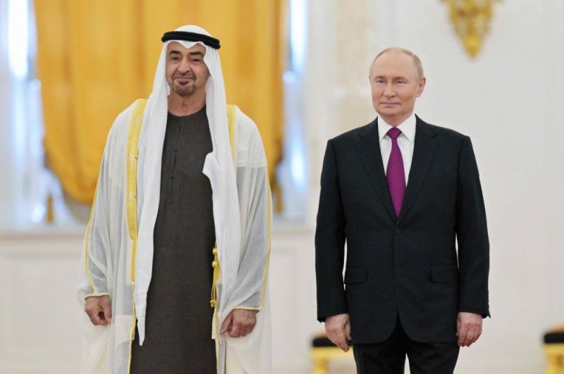 UAE, Russia presidents talk regional and international matters