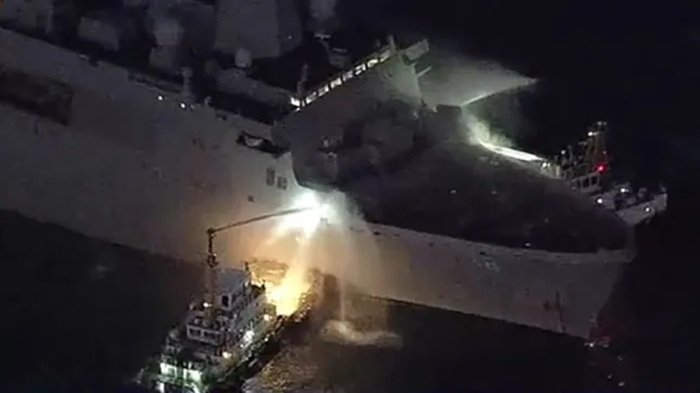 US Navy ship catches fire off Japan's Okinawa -  VIDEO 