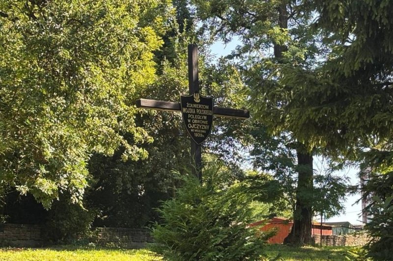 Ukraine and Poland begin joint exhumation of WWII Polish soldiers in Lviv