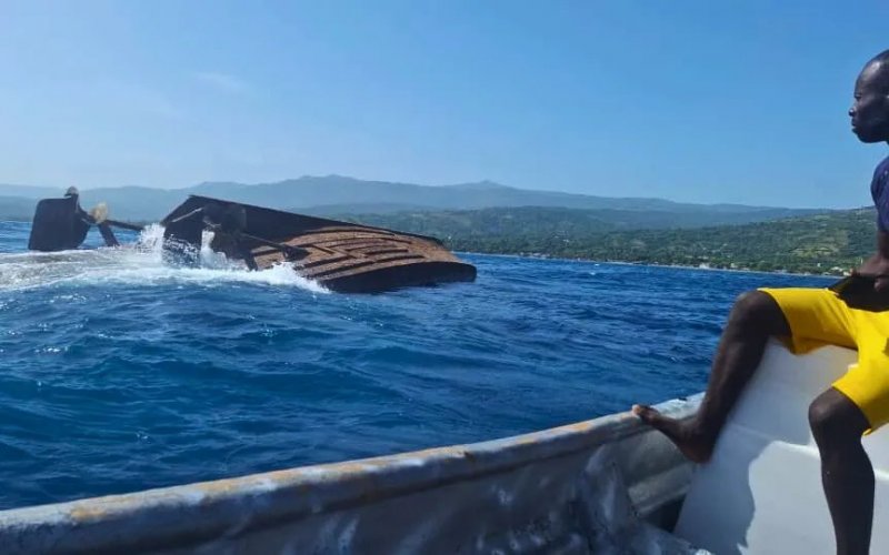 Haiti cargo ship capsizes near Tortuga; passengers safe, goods lost
