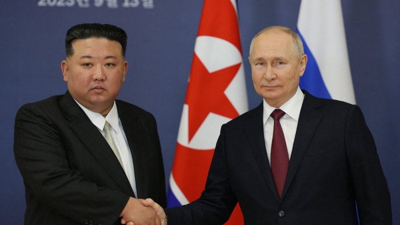 Putin holds talks with Kim Jong Un before Alaska summit with Trump