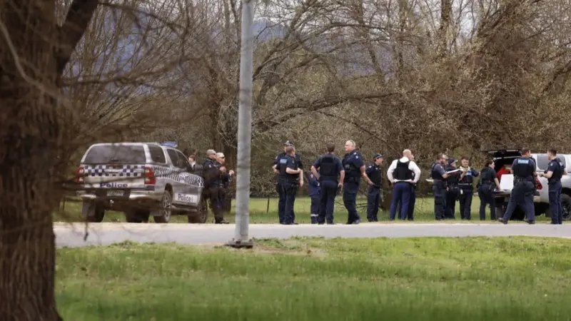 Two police officers killed in Australia shooting