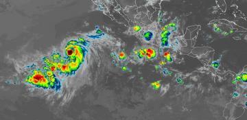 Pacific tropics heat up with Hurricane Gil, while Atlantic remains calm