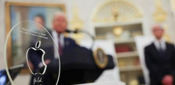 Apple leads surge in global tech shares following Trump’s tariff relief announcement