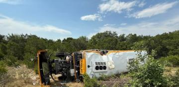 Over a dozen injured as Texas school bus crashes on first day of school