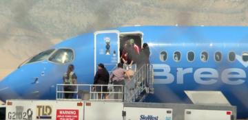 Breeze Airways flight diverts after passenger wielding skateboard breaks free of restraints twice