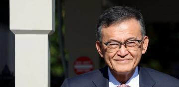 Intel shares surge on report of possible U.S. stake