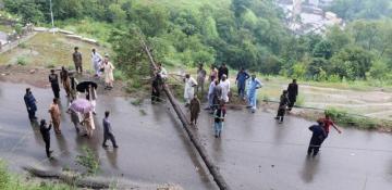 Heavy rain and floods kill nearly 200 people in Pakistan