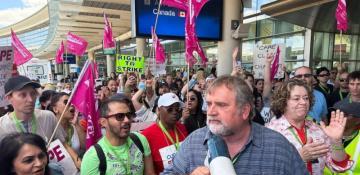 Air Canada cabin crew strike drags into fourth day as talks resume