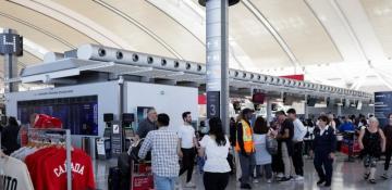Air Canada flight attendants end strike after tentative deal