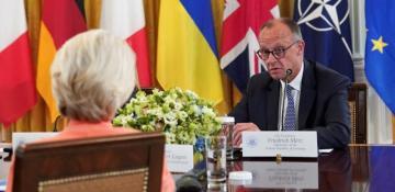 Talk of troop deployments to Ukraine stirs debate in Germany