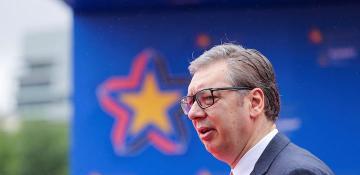 Serbia President Vucic offers dialogue amid anti-government protests