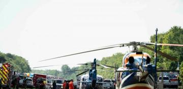 Niagara Falls tour bus crash kills five and injures many