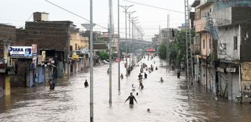 Nearly 800 dead, over 1,000 injured in Pakistan floods, rain-related incidents