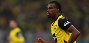 Borussia Dortmund sign Carney Chukwuemeka from Chelsea