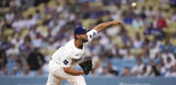 Clayton Kershaw shines as Dodgers beat Reds 6-3