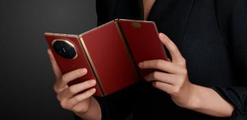 Huawei previews its second-generation tri-fold phone