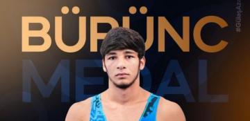 Azerbaijani wrestlers claim two bronze medals at U20 World Championships