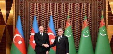 President Ilham Aliyev holds one-on-one meeting with Gurbanguly Berdimuhamedov