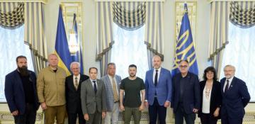 Zelenskyy meets with Ukrainian World Congress representatives