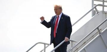 Trump arrives in Alaska for summit with Putin
