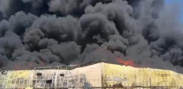 Fire in Sadarak shopping center in Baku  -VIDEO 