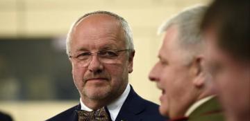 Lithuania forms new ruling coalition