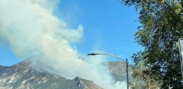 Wildfire erupts in Buckley Draw Canyon