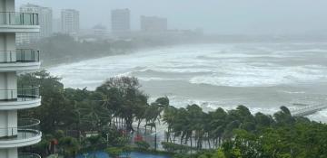 Typhoon Kajiki forces mass evacuations in Vietnam