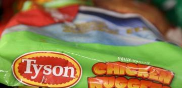 Meatpacker Tyson Foods raises annual revenue forecast on resilient chicken demand 