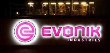 Evonik trims capex as Q2 free cash flow falls on weak demand 