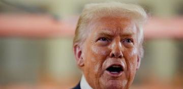 Trump says Fed board should assume control if Powell fails to lower rates 