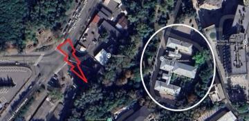 Russia fires missile near Azerbaijani Embassy in Kyiv