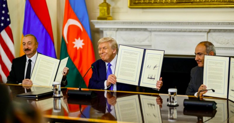  Trilateral meeting between Donald Trump, Ilham Aliyev and Nikol Pashinyan is underway - LIVE 