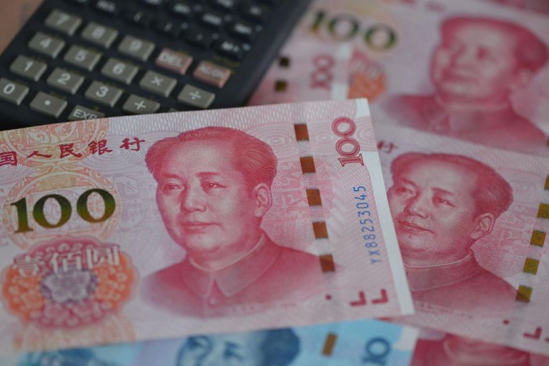 Chinese bank halts Russia payments after EU sanctions