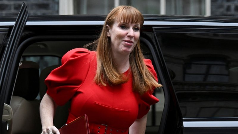 UK deputy prime minister Angela Rayner resigns