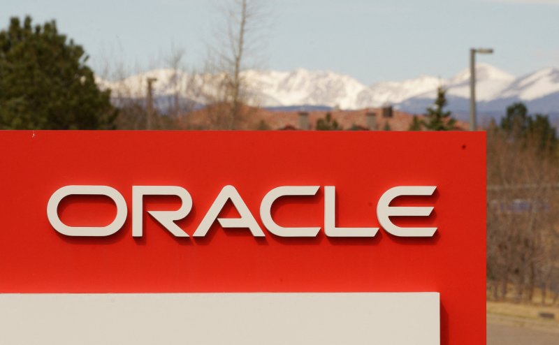 Oracle extends record run, trillion-dollar valuation in sight