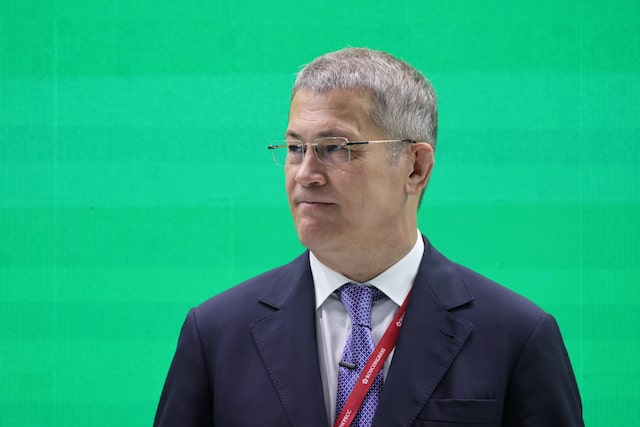 Fire breaks out at Russian oil refinery following drone attack, regional governor says 