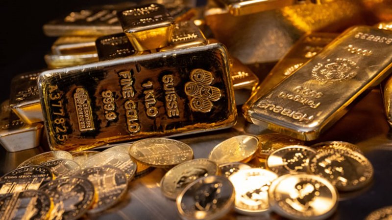 Gold hits new record amid Fed rate cut expectations
