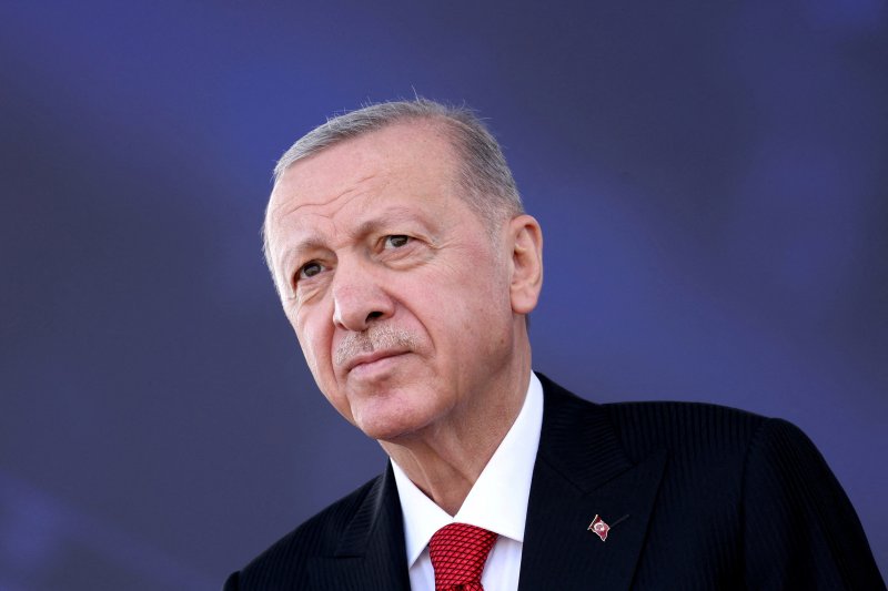 Erdogan: 'Netanyahu is like a relative of Hitler'