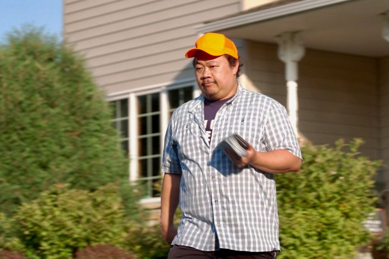 Democratic nominee Xp Lee wins special election, restores deadlock in Minnesota House